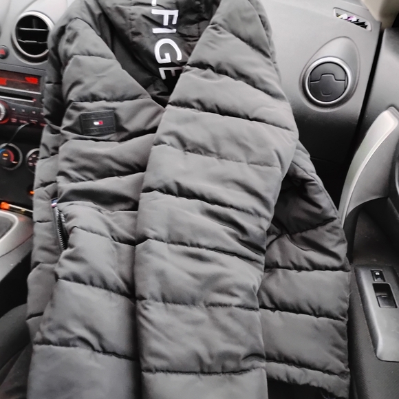 Brand new Tommy hilfiger jacket - Picture 10 of 11